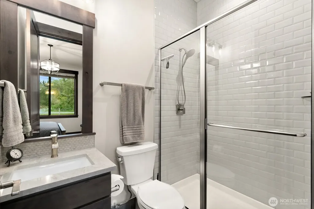 35945 SE 49th Street Fall City WA 98024