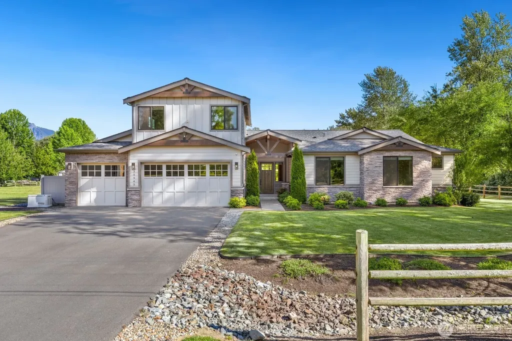 35945 SE 49th Street Fall City WA 98024