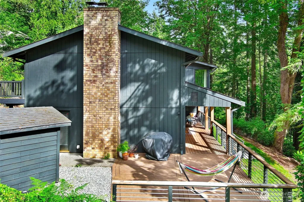 25210 SE 159th Street Issaquah WA 98027