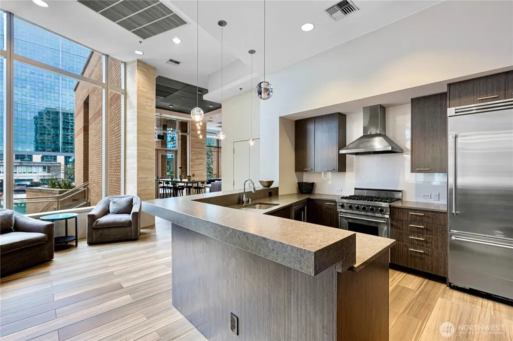10620 NE 9th Place Bellevue WA 98004