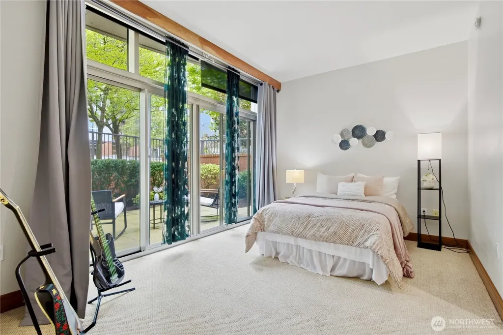 10620 NE 9th Place Bellevue WA 98004