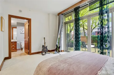 10620 NE 9th Place Bellevue WA 98004