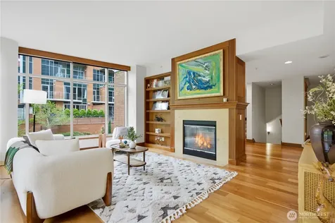 10620 NE 9th Place Bellevue WA 98004