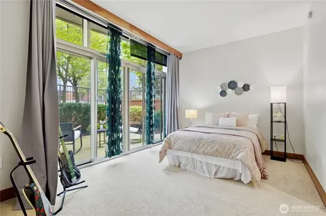 10620 NE 9th Place Bellevue WA 98004