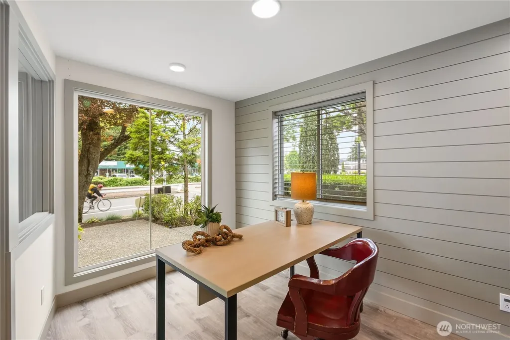 1418 Market Street Kirkland WA 98033