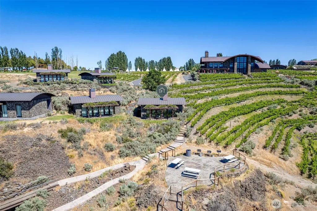 23658 Sagecliffe Road NW Quincy WA 98848