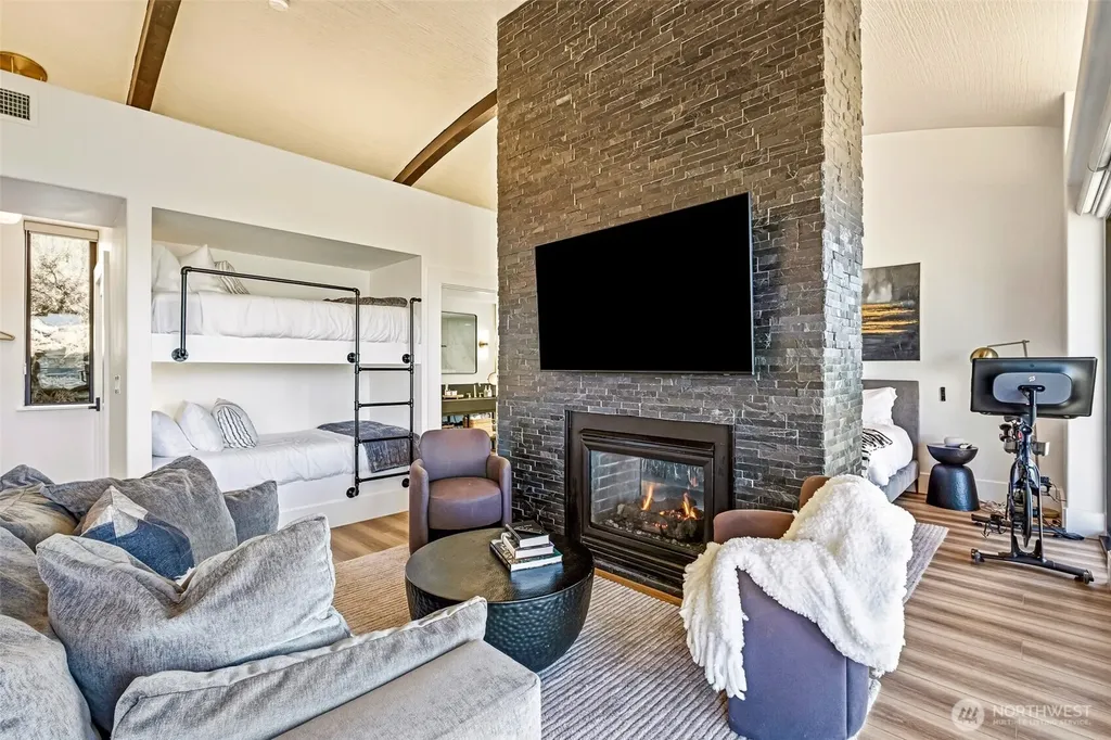 23658 Sagecliffe Road NW Quincy WA 98848