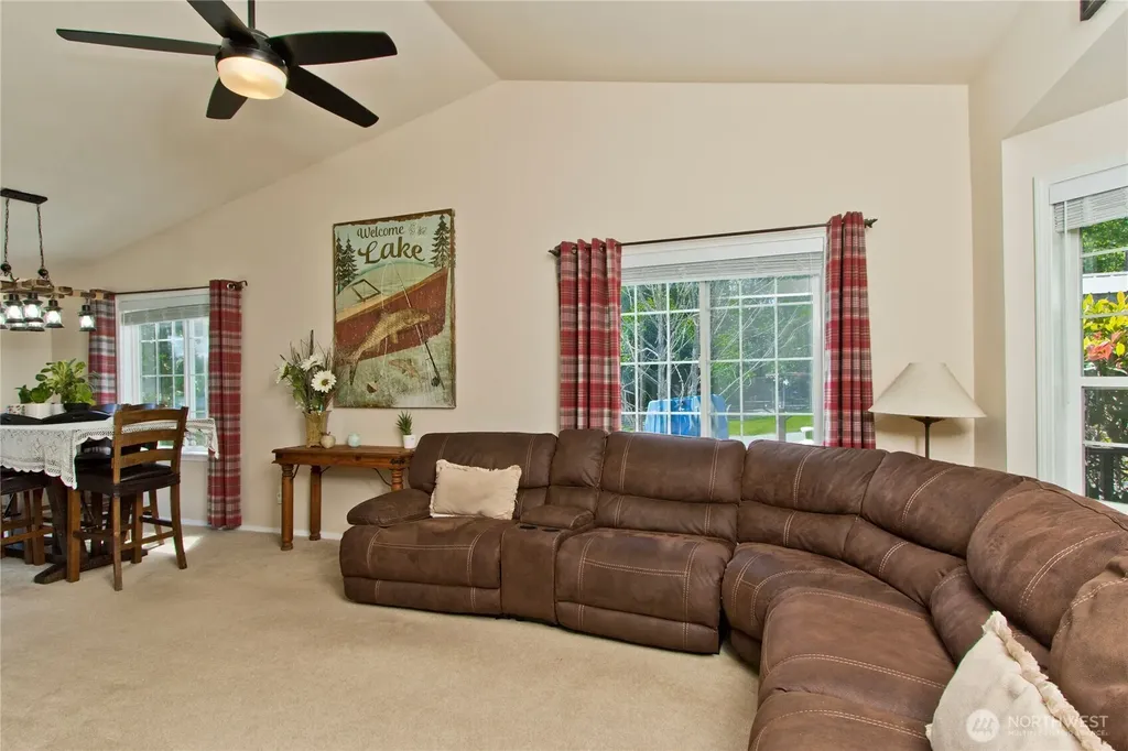 32421 Whitman Lake Drive E Graham WA 98338