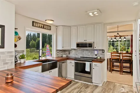 32421 Whitman Lake Drive E Graham WA 98338