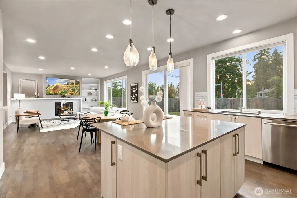13932 131st Lane NE Kirkland WA 98034