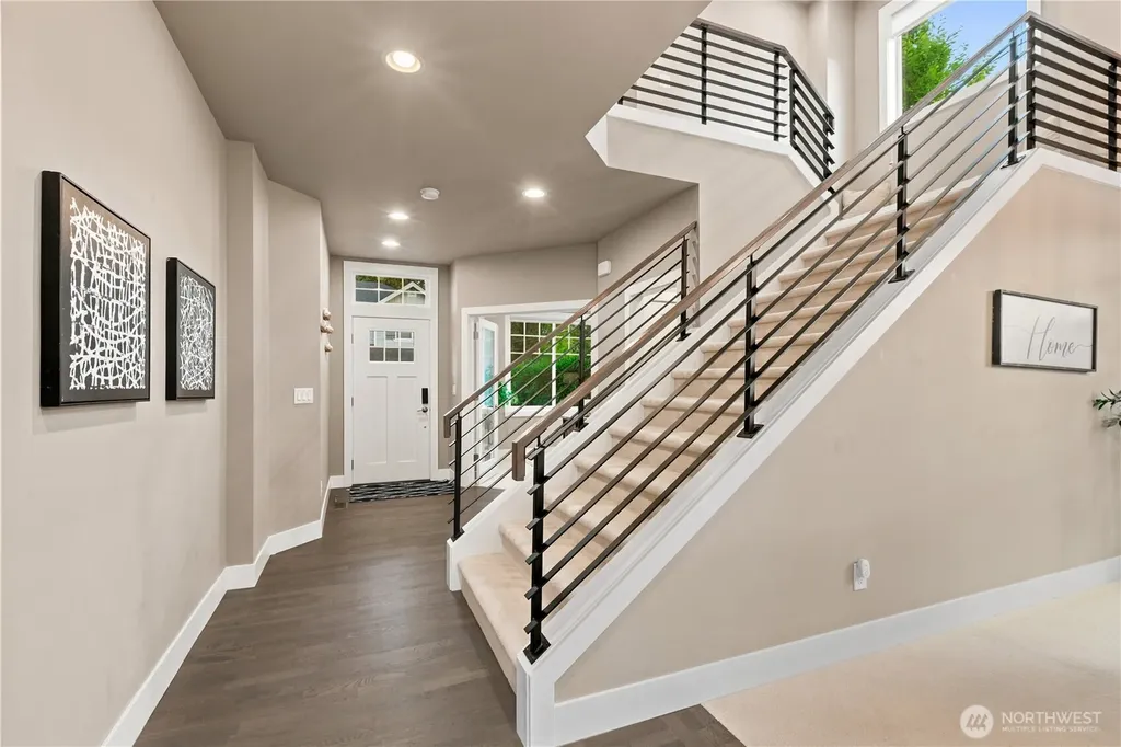 13932 131st Lane NE Kirkland WA 98034
