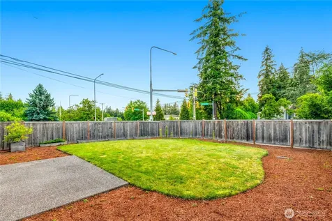 13932 131st Lane NE Kirkland WA 98034