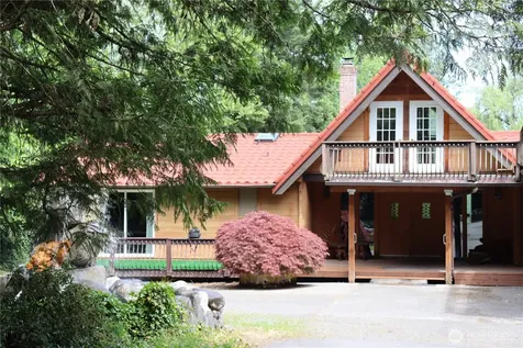 7022 NE 170th Street Kenmore WA 98028