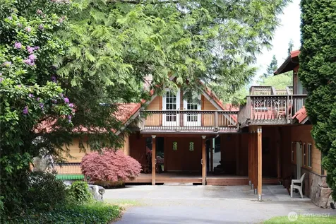 7022 NE 170th Street Kenmore WA 98028
