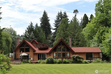 7022 NE 170th Street Kenmore WA 98028