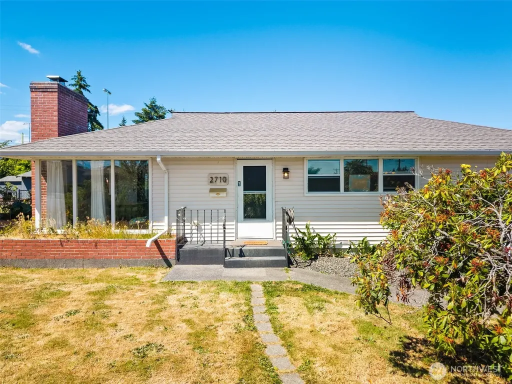 2710 Holman Street S Bremerton WA 98310