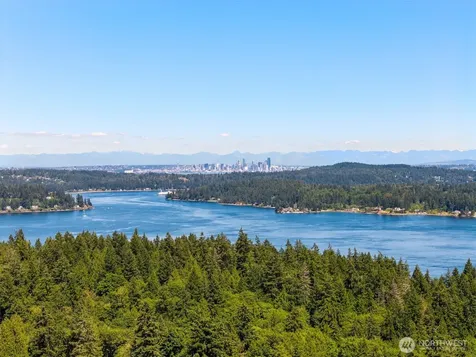 2710 Holman Street S Bremerton WA 98310