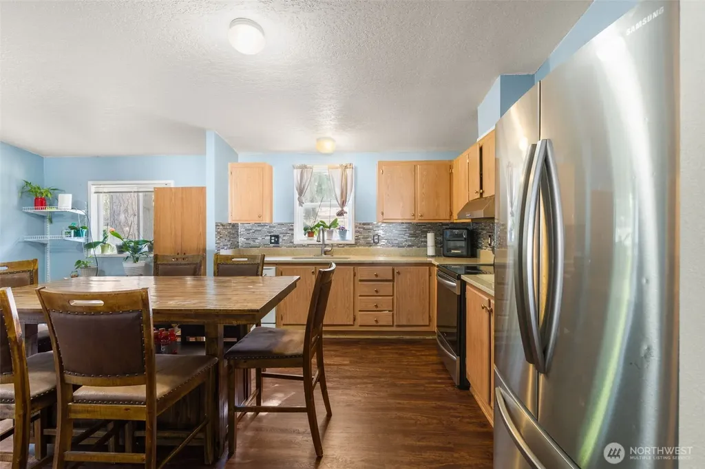 1024 Lincoln Avenue E Tenino WA 98589