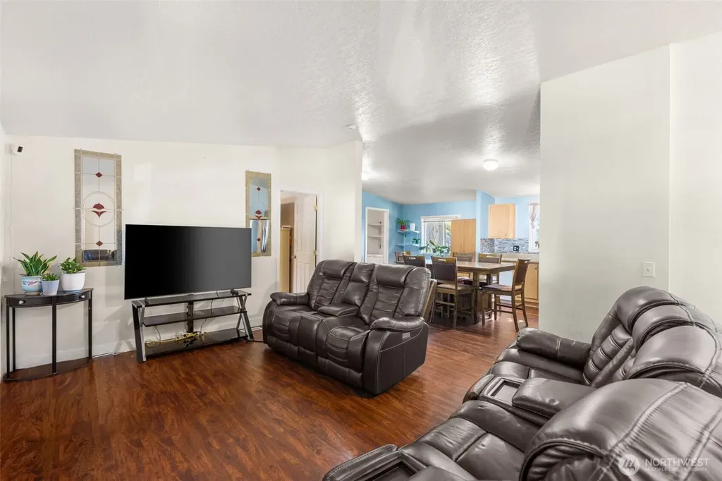 1024 Lincoln Avenue E Tenino WA 98589