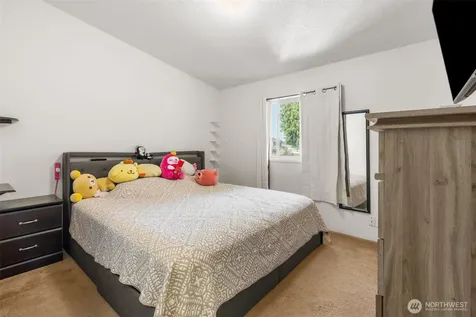 1024 Lincoln Avenue E Tenino WA 98589