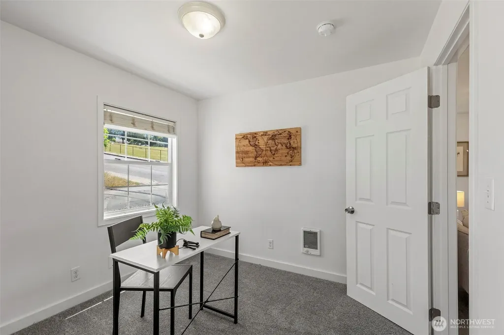 2212 15th Street Bremerton WA 98312
