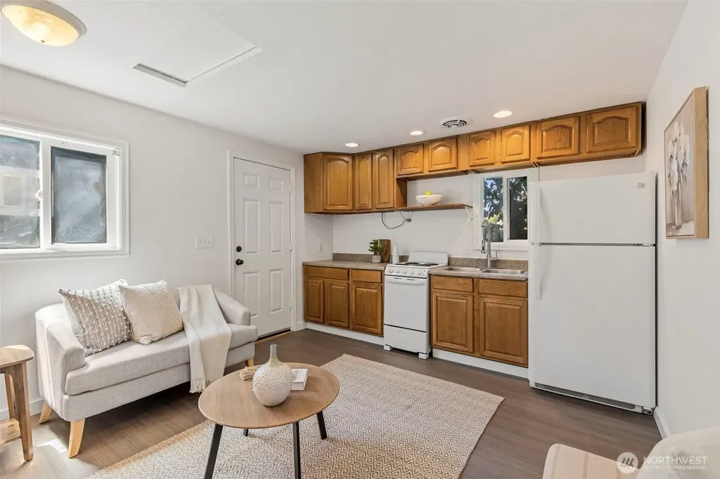 2212 15th Street Bremerton WA 98312