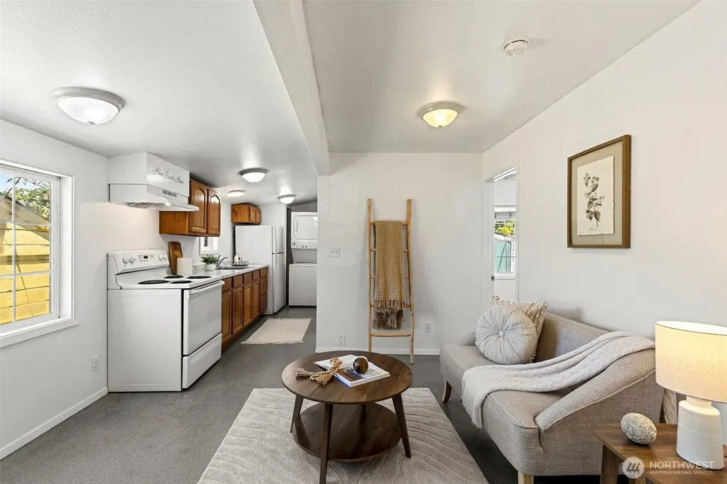 2212 15th Street Bremerton WA 98312