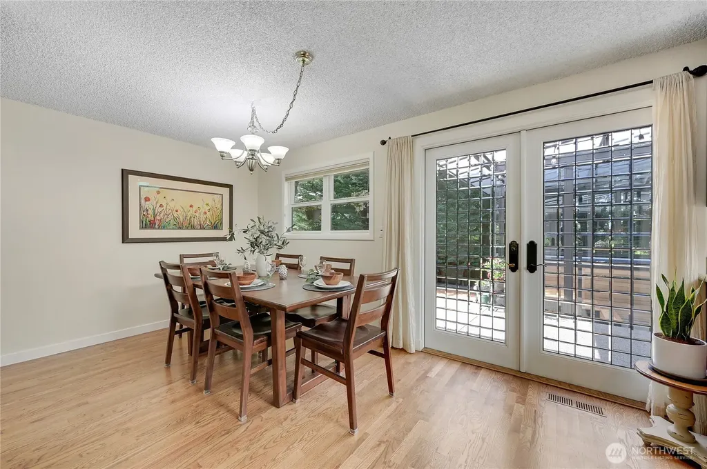 10157 NE 200th Street Bothell WA 98011