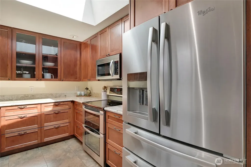 10157 NE 200th Street Bothell WA 98011