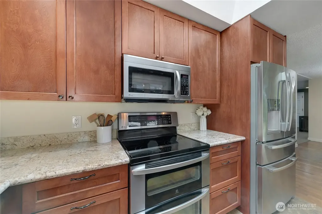 10157 NE 200th Street Bothell WA 98011