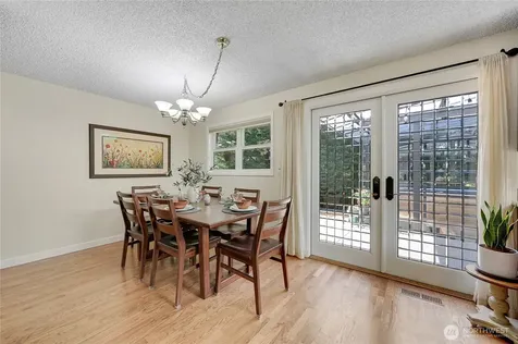 10157 NE 200th Street Bothell WA 98011
