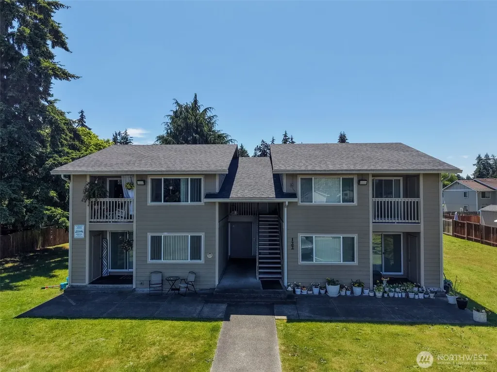 122 169th Street E Spanaway WA 98387