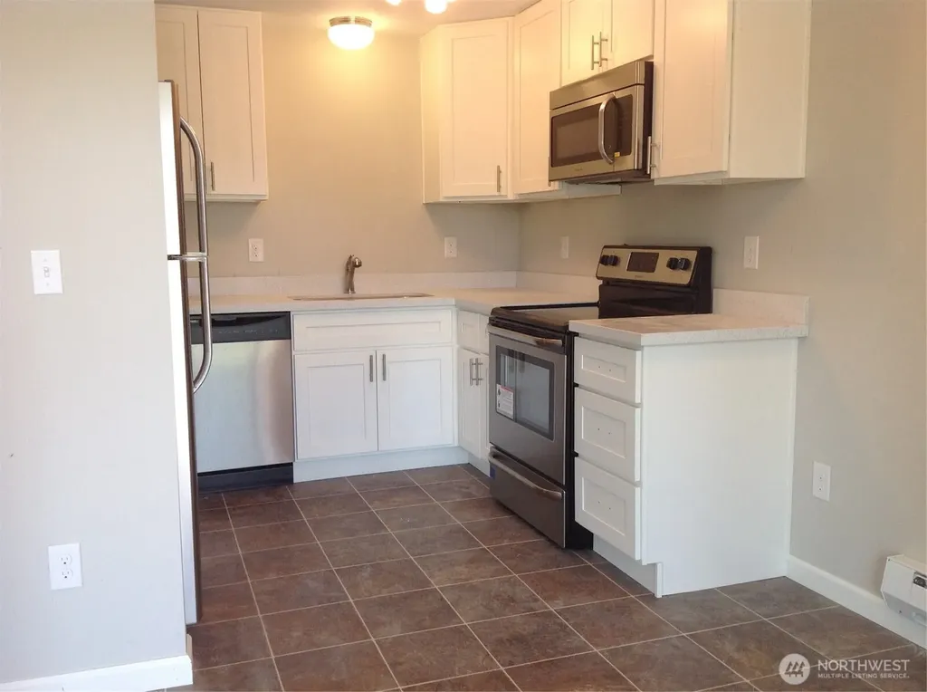 122 169th Street E Spanaway WA 98387