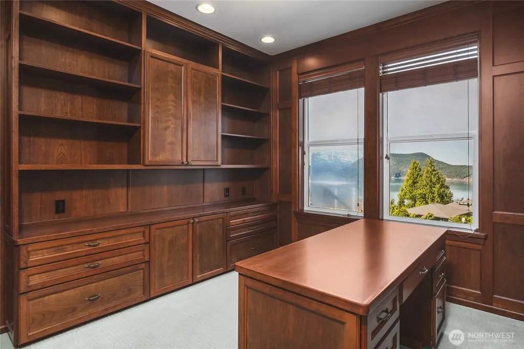 4116 Marine Heights Way Anacortes WA 98221