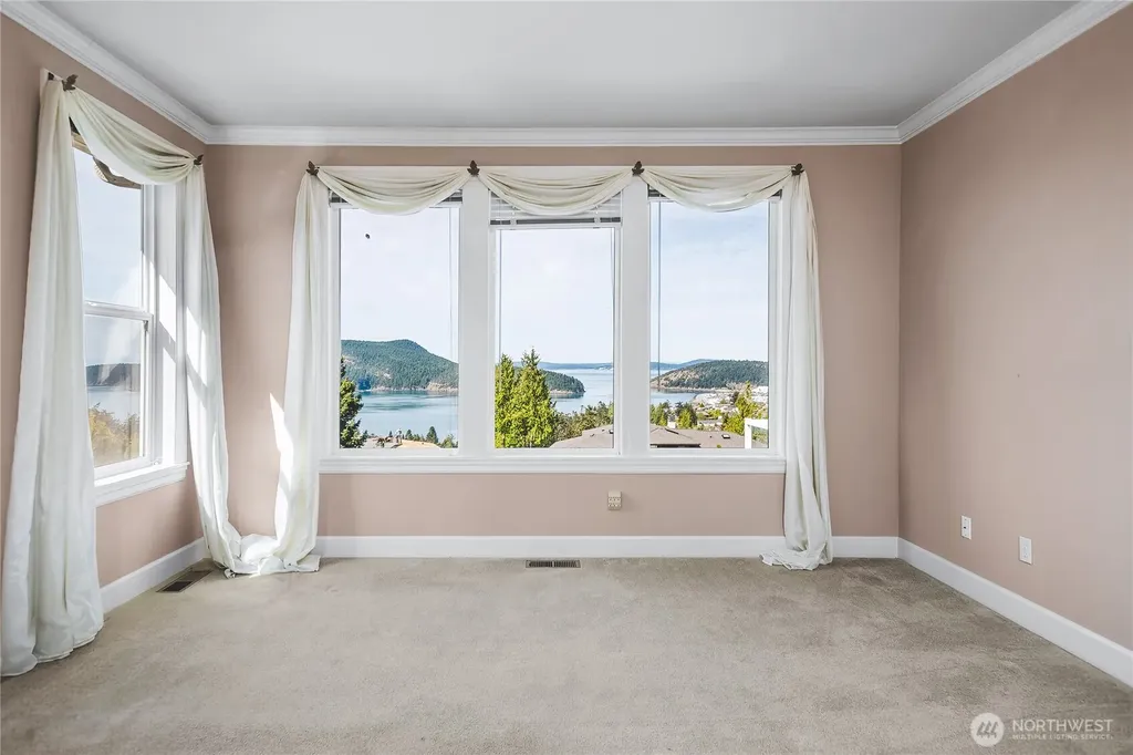 4116 Marine Heights Way Anacortes WA 98221