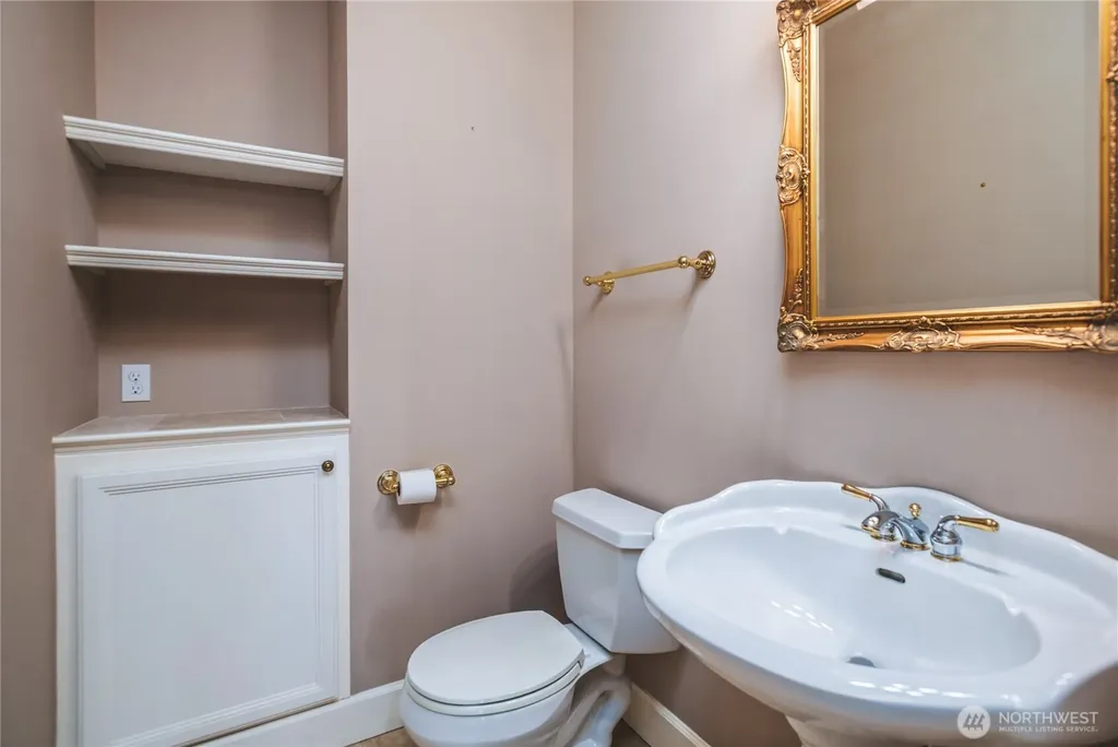 4116 Marine Heights Way Anacortes WA 98221