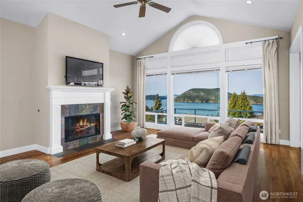 4116 Marine Heights Way Anacortes WA 98221