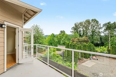 3500 E Lake Sammamish Parkway SE Sammamish WA 98075