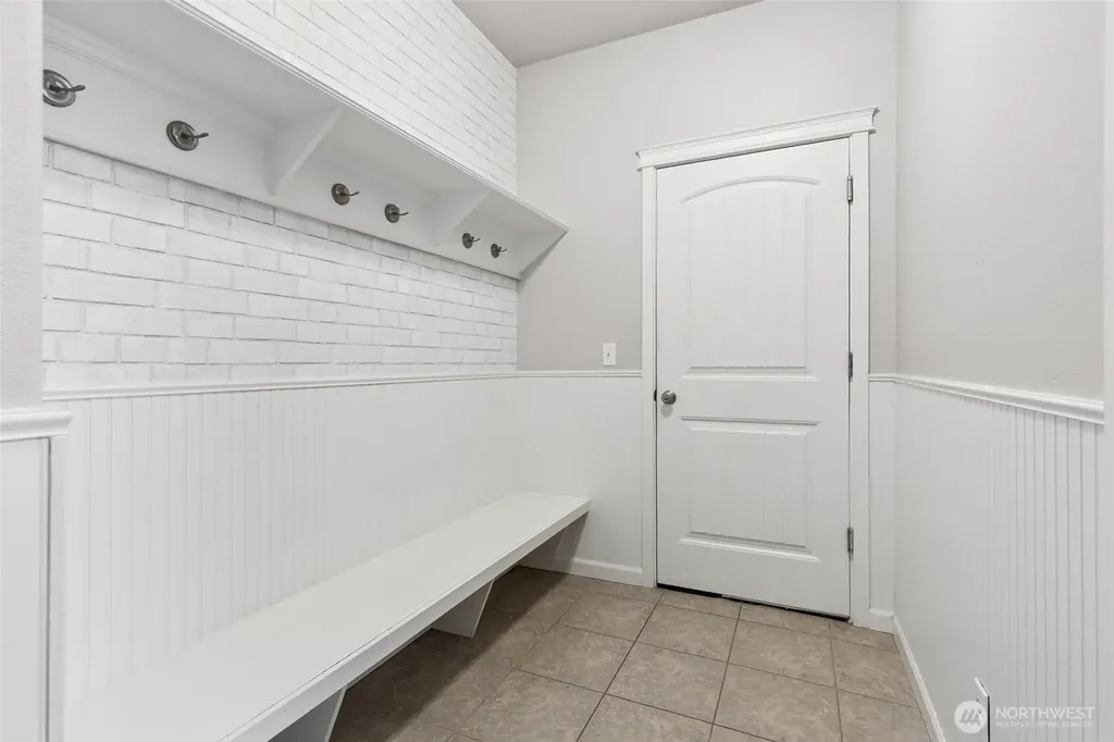 1826 65th Avenue SE Tumwater WA 98501