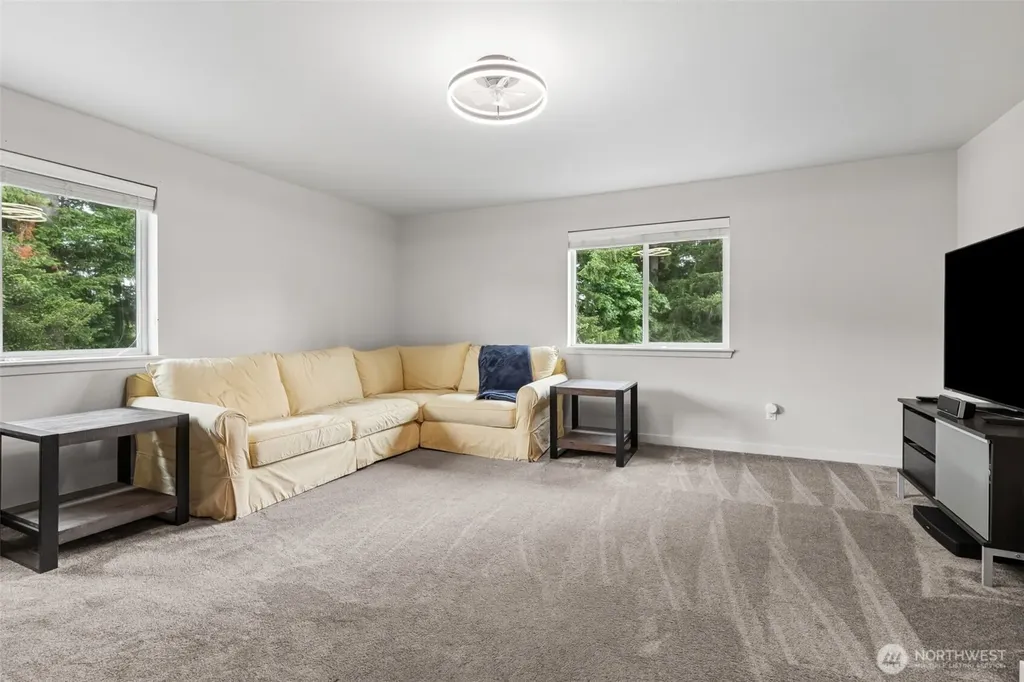 1826 65th Avenue SE Tumwater WA 98501