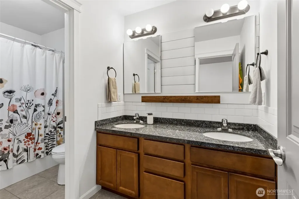 1826 65th Avenue SE Tumwater WA 98501