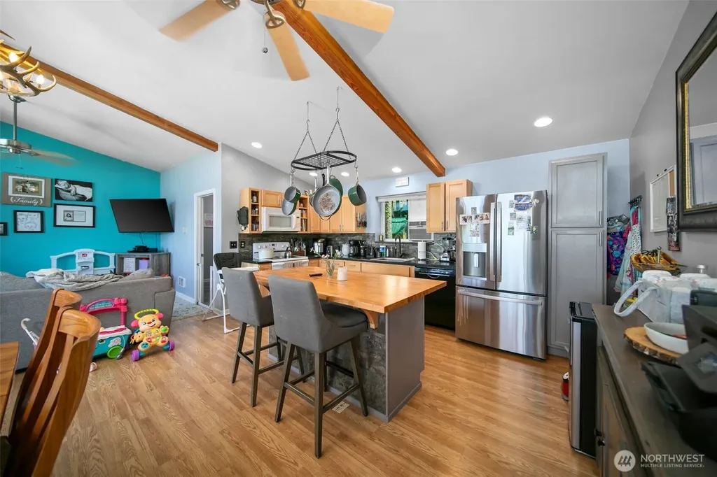 5579 Big Springs Ranch Road Wenatchee WA 98801