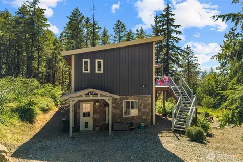 5579 Big Springs Ranch Road Wenatchee WA 98801