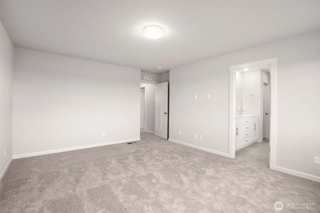 13707 NE 107th Street Vancouver WA 98682