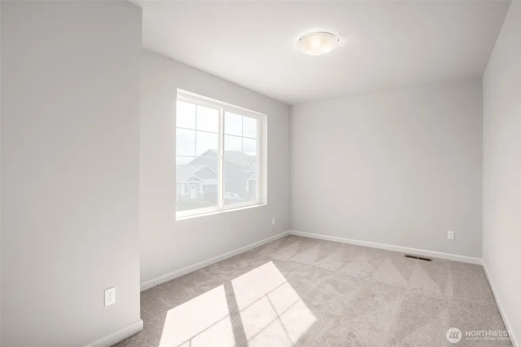 13707 NE 107th Street Vancouver WA 98682