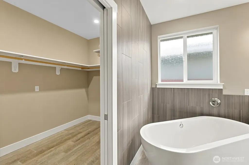 399 Eagle Nest Court SE Ocean Shores WA 98569