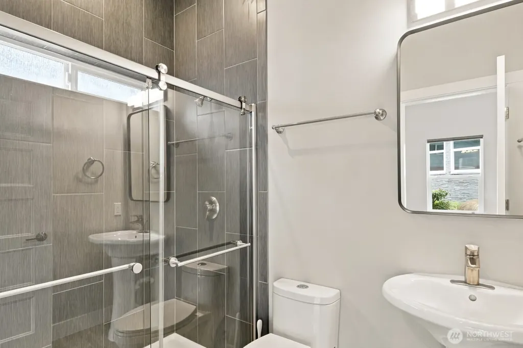 399 Eagle Nest Court SE Ocean Shores WA 98569