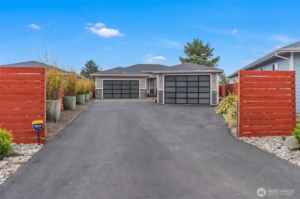 399 Eagle Nest Court SE Ocean Shores WA 98569
