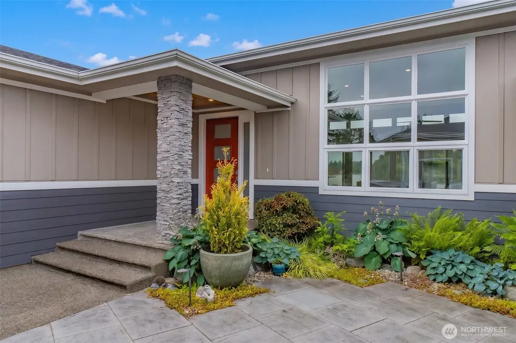 399 Eagle Nest Court SE Ocean Shores WA 98569