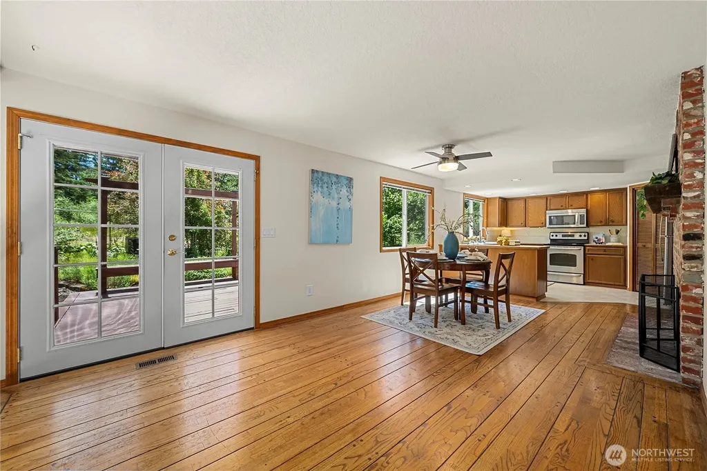 1214 276th Street E Spanaway WA 98387